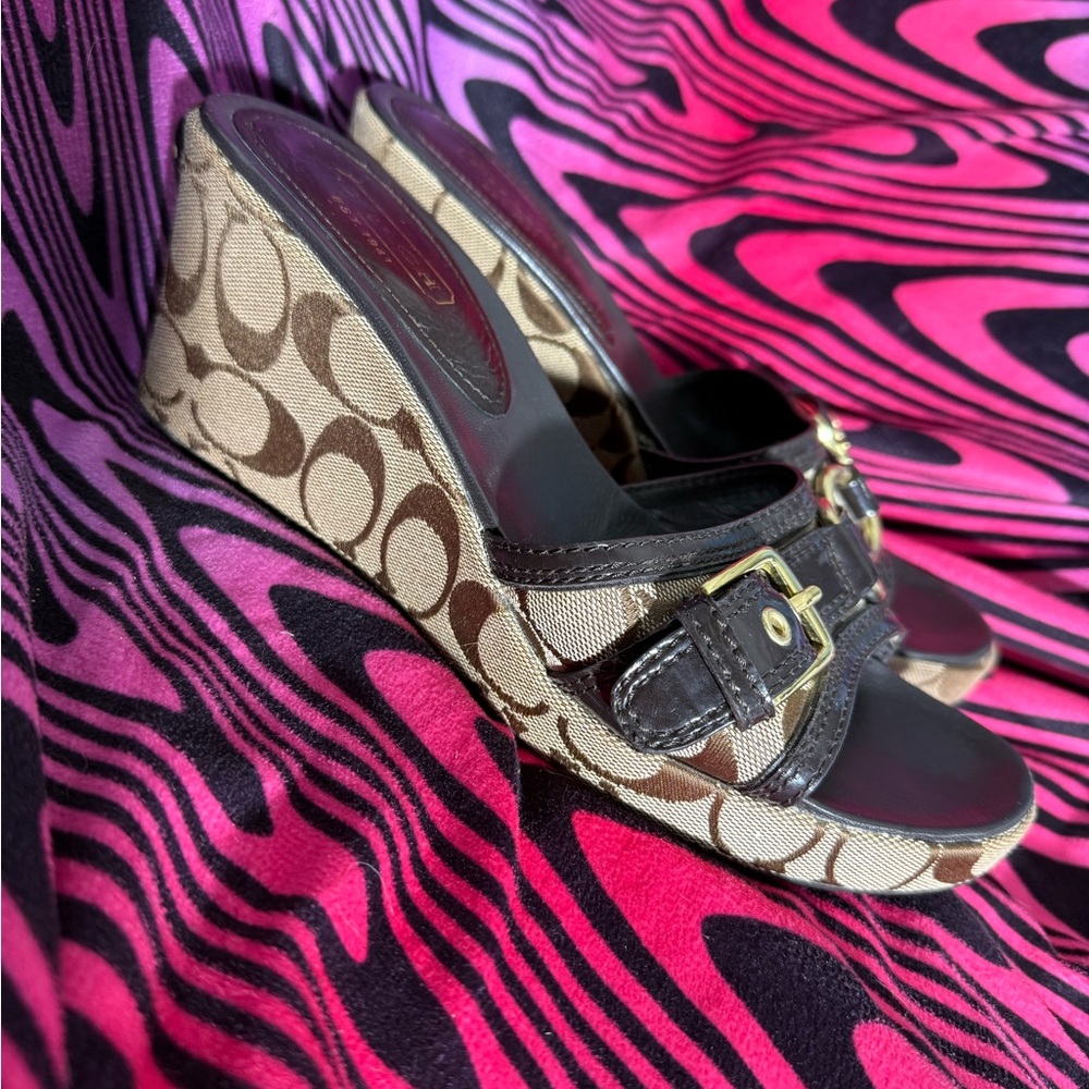 Coach Signature Collection Wedge Sandals: Khaki Jacquard & Brown Leather; Size 8